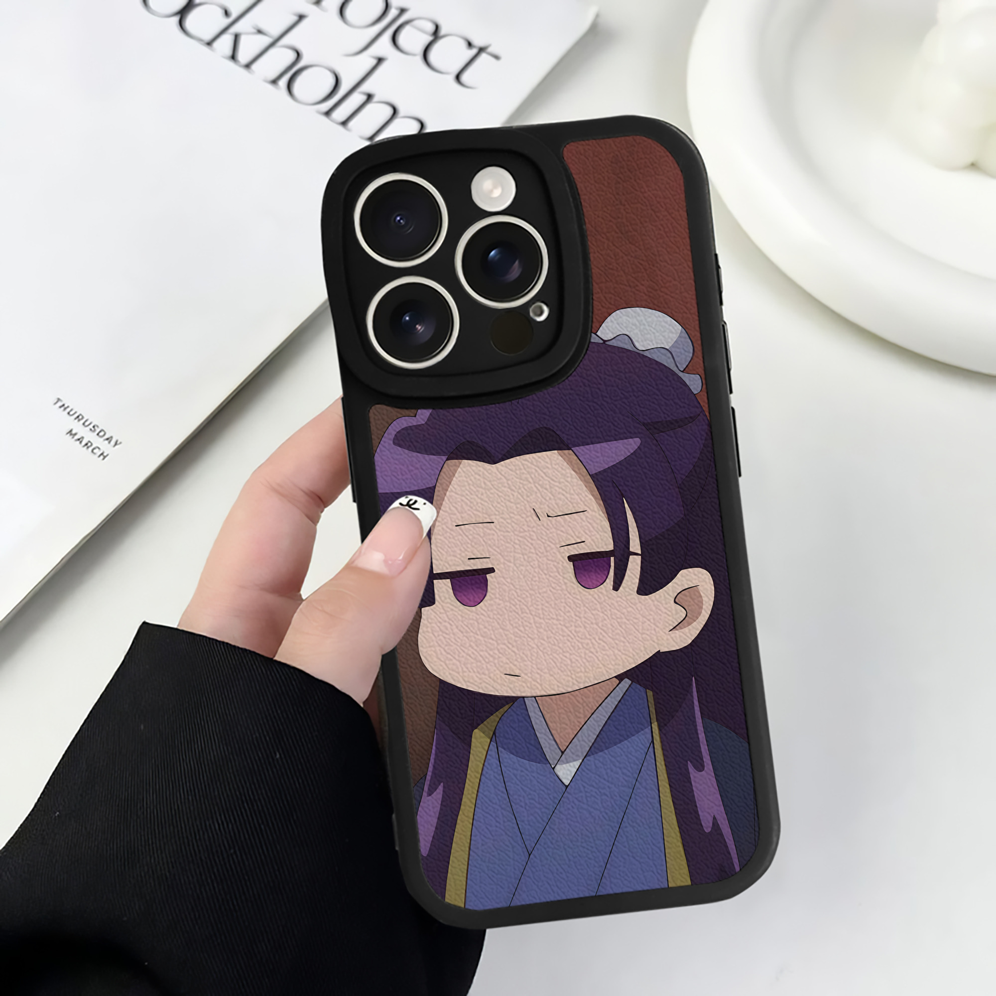 薬屋のひとりごと The Apothecary Diaries 【iPhone 16シリーズ対応】シリコンスマホケース（レザー調） 材質：シリコン